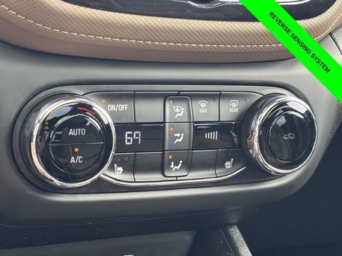 Used 2021 Chevrolet TrailBlazer ACTIV w/ Sun and Liftgate Package image 21