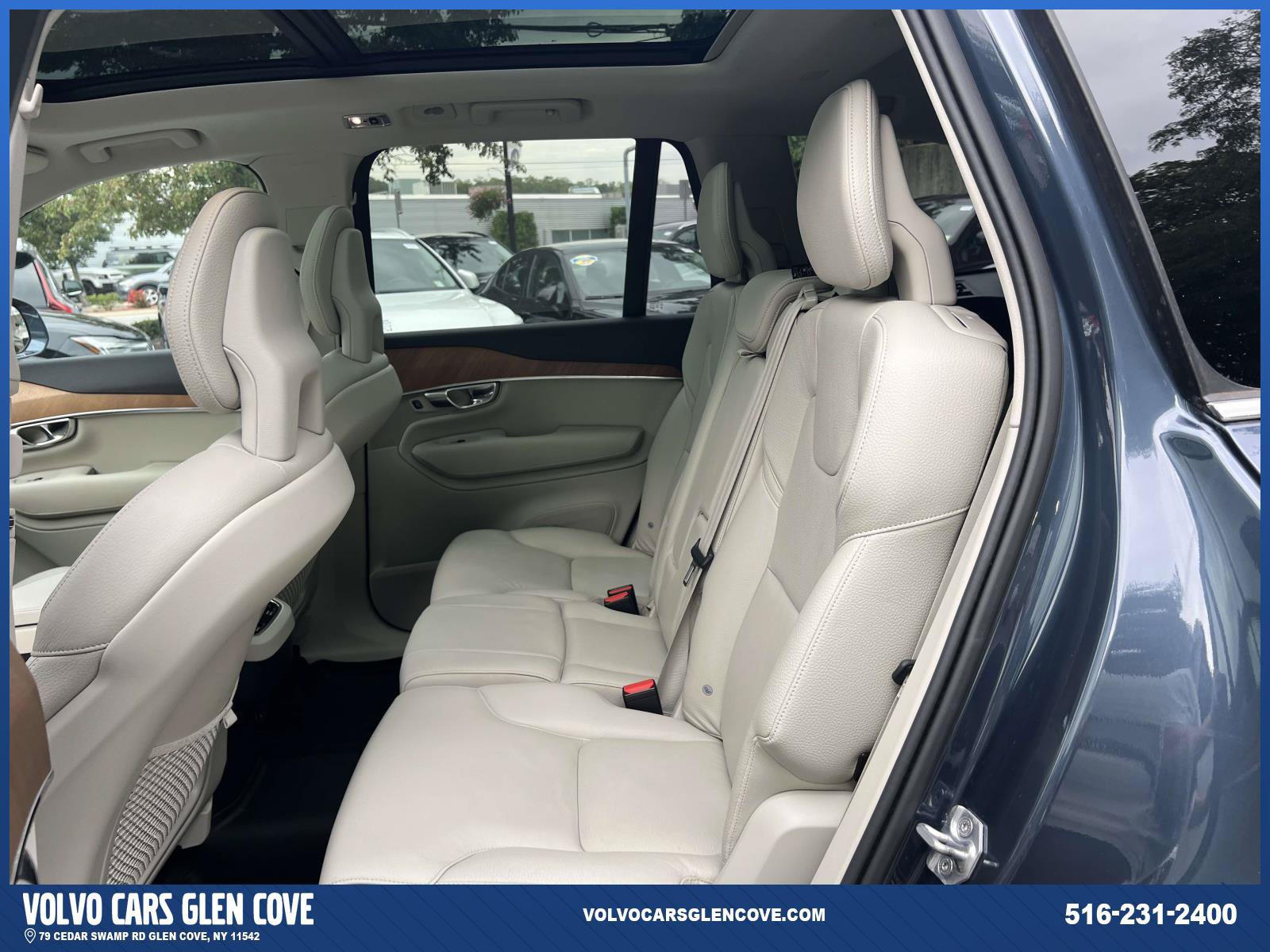 Used 2021 Volvo XC90 T6 Momentum w/ Climate Package AWD/4WD image 14