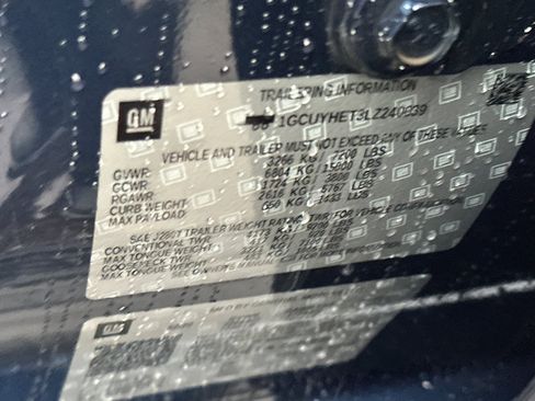 Used 2020 Chevrolet Silverado 1500 High Country w/ Technology Package image 27