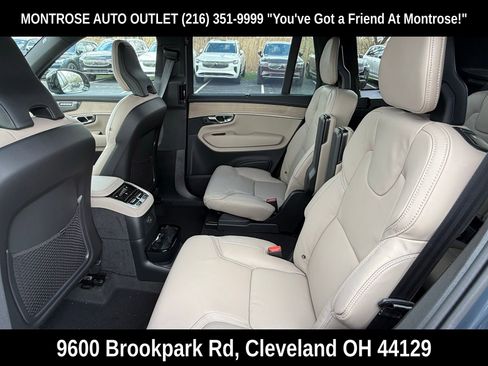 New 2026 Volvo XC90 T8 Ultra w/ Protection Package Premier AWD/4WD image 13