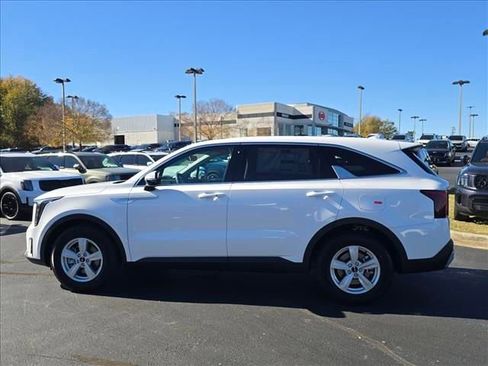 New 2026 Kia Sorento LX image 6
