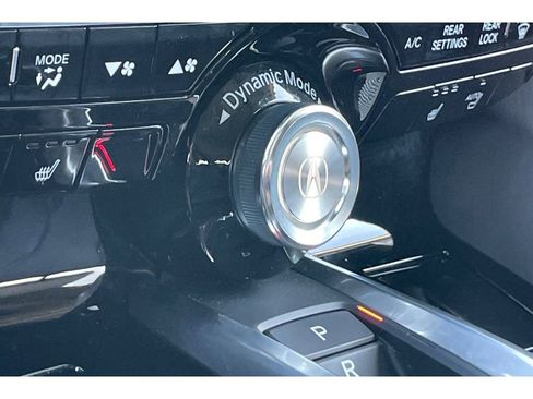 Certified 2025 Acura MDX FWD w/ Technology Package image 31