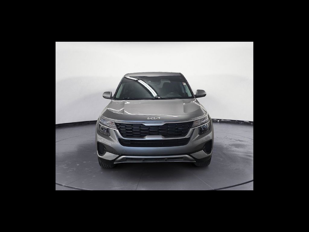 Used 2023 Kia Seltos LX AWD/4WD image 9