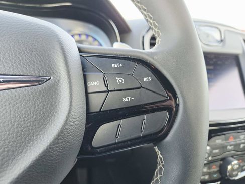 Used 2023 Chrysler 300 S image 26