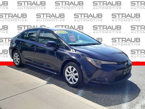 Used 2023 Toyota Corolla LE FWD image 1