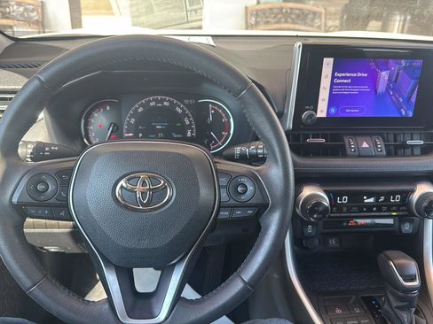 Used 2023 Toyota RAV4 XLE Premium image 24