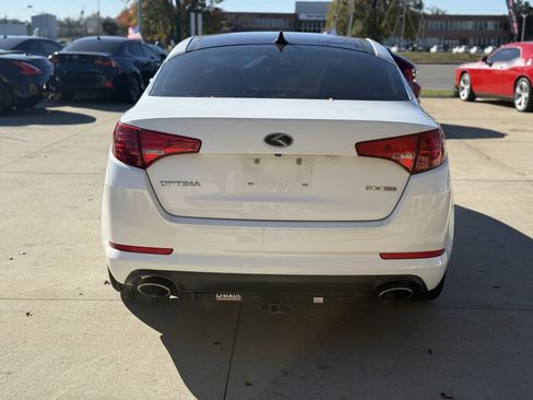 Used 2013 Kia Optima EX w/ Premium Pkg image 6