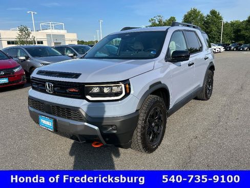 Used 2026 Honda Passport TrailSport Elite image 2
