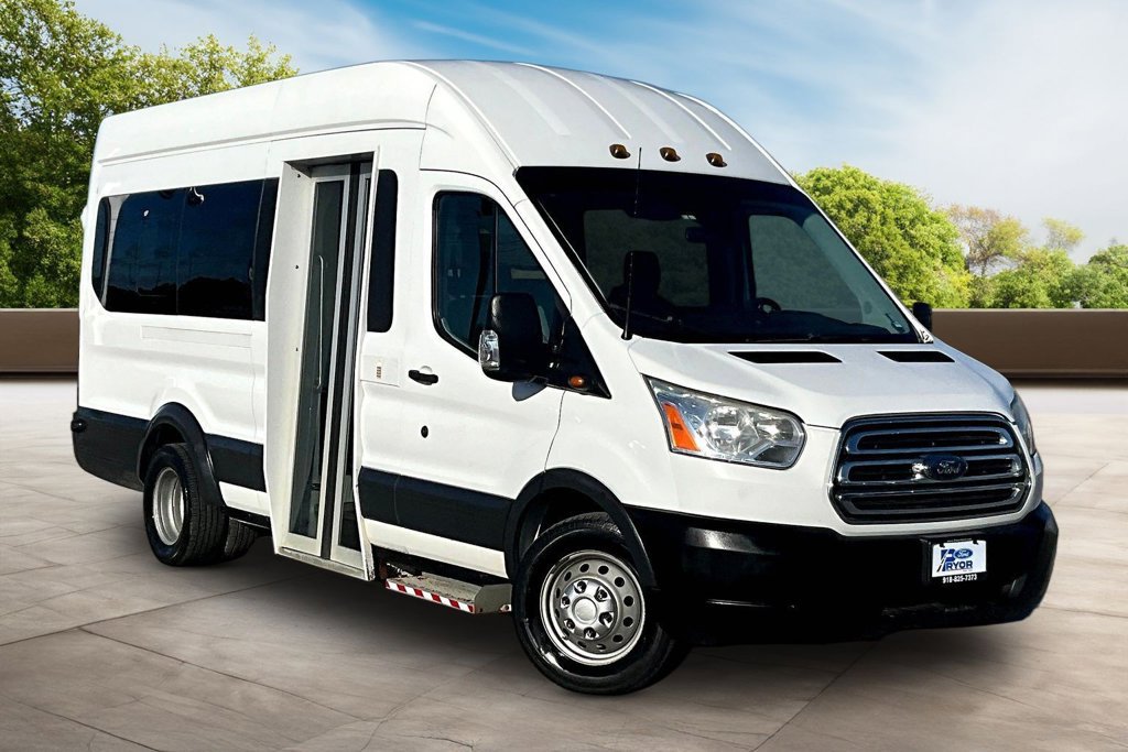 Used 2018 Ford Transit 350 XLT RWD image 11