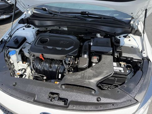 Used 2018 Kia Optima LX FWD image 16