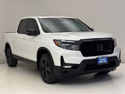 Certified 2022 Honda Ridgeline Black Edition image 4