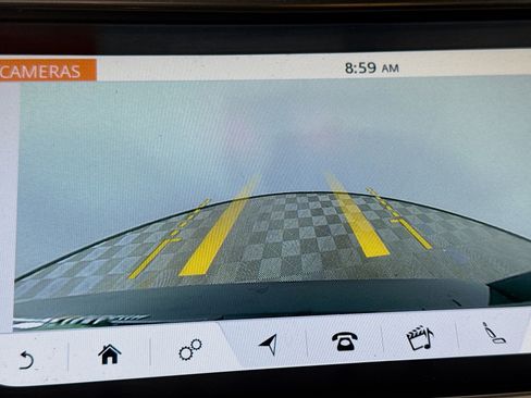 Used 2017 Land Rover Range Rover Evoque SE Premium image 19