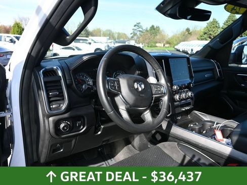Used 2024 RAM 1500 Laramie AWD/4WD image 19