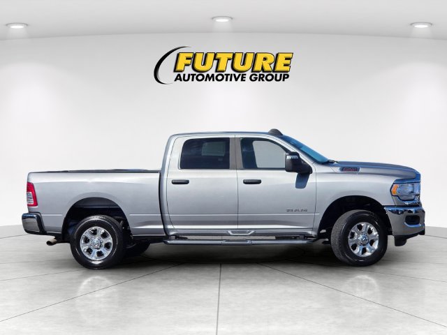 Used 2024 RAM 2500 Big Horn AWD/4WD image 3