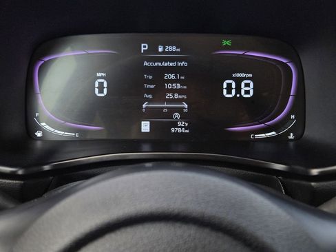 Certified 2025 Kia Soul LX FWD image 6