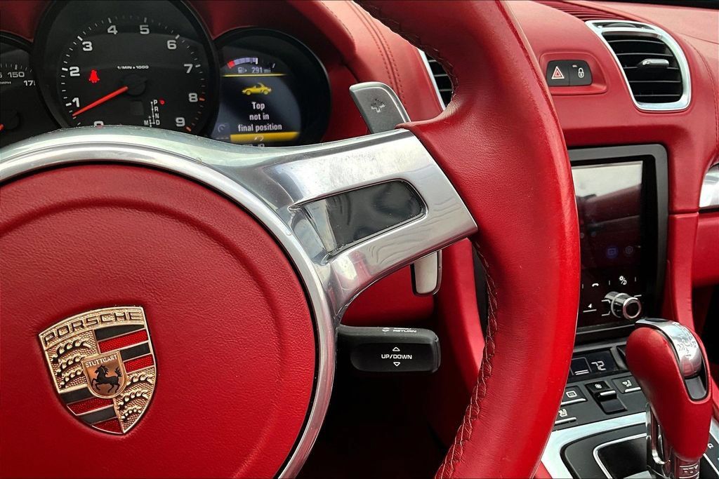 Used 2013 Porsche Boxster RWD image 12