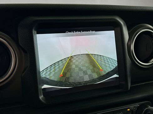 Used 2023 Jeep Wrangler Unlimited Rubicon 4xe w/ Cold Weather Group image 22