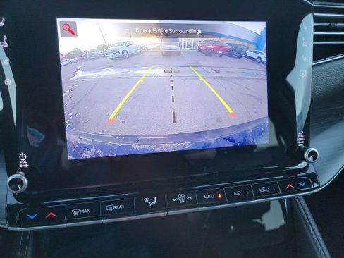 Used 2023 Jeep Wagoneer L Series II image 17