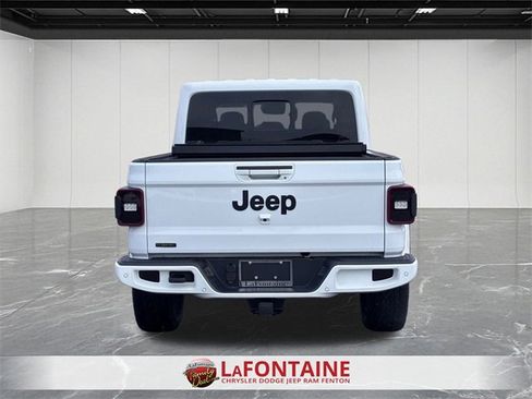 Certified 2022 Jeep Gladiator Overland image 4