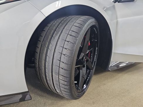 Used 2026 Chevrolet Corvette E-Ray AWD/4WD image 34