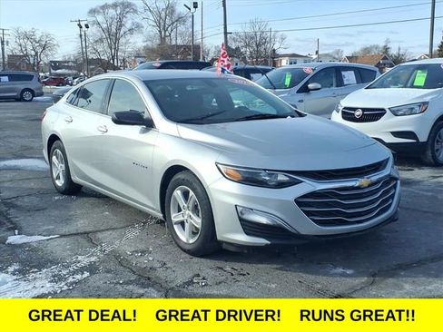 Used 2019 Chevrolet Malibu LS image 3