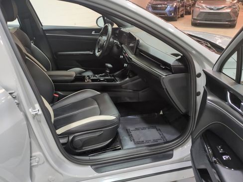 Certified 2025 Kia K5 GT-Line FWD image 9