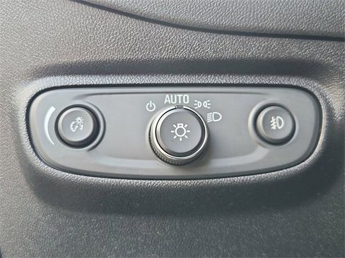 Certified 2019 Chevrolet Equinox Premier image 18