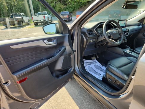 Used 2021 Ford Escape SEL AWD/4WD image 19