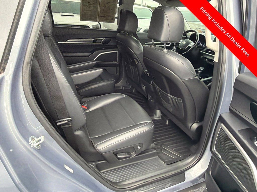 Used 2021 Kia Telluride S AWD/4WD image 53