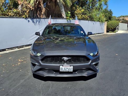 Used 2020 Ford Mustang Premium image 2