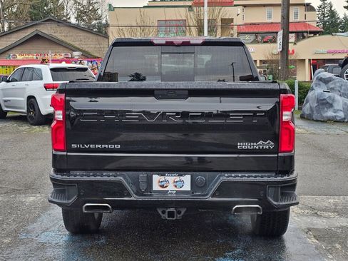 Used 2020 Chevrolet Silverado 1500 High Country w/ Technology Package image 7