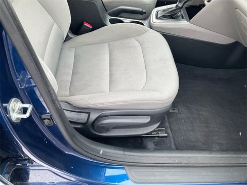 Used 2017 Hyundai Elantra SE image 22