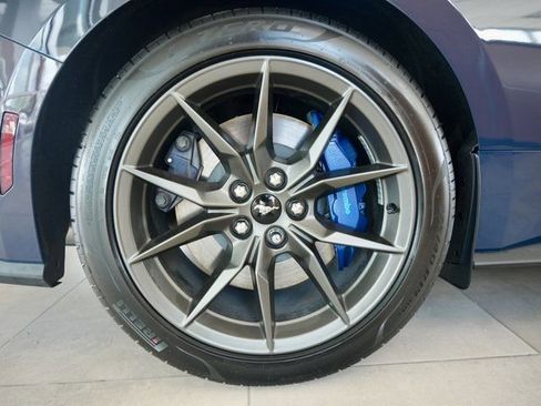 New 2025 Ford Mustang Dark Horse image 30