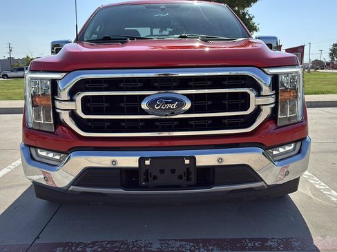 Used 2021 Ford F150 XLT w/ Equipment Group 302A High RWD image 3