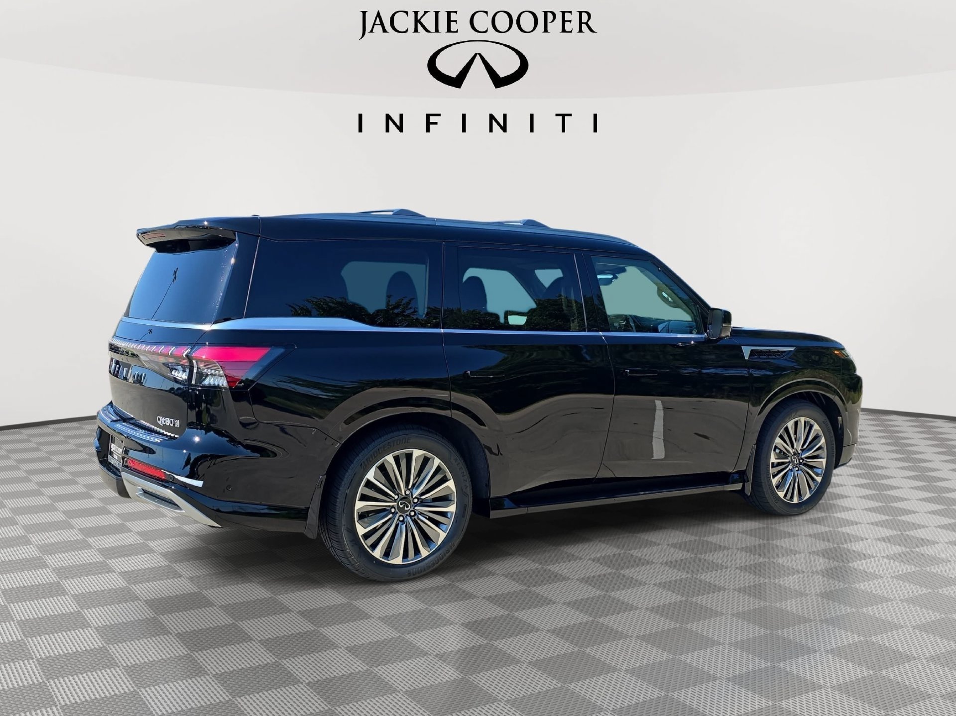 New 2027 INFINITI QX80 Luxe w/ Exterior Package AWD/4WD image 5
