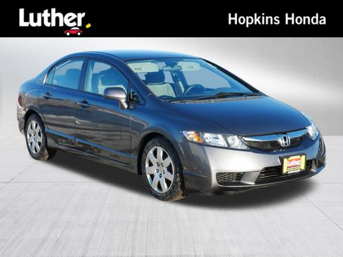 Used 2010 Honda Civic LX image 1