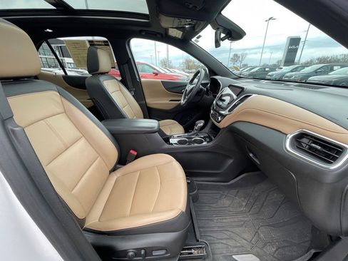 Used 2022 Chevrolet Equinox Premier image 28