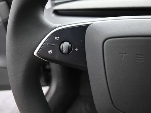Used 2025 Tesla Model 3 RWD image 24
