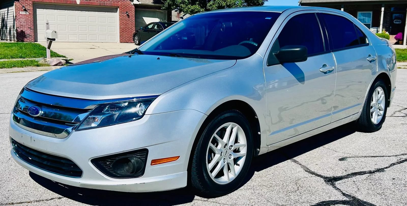 Used 2012 Ford Fusion S FWD image 3