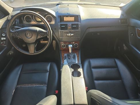 Used 2010 Mercedes-Benz C 300 4dr Sdn C 300 Sport RWD image 25
