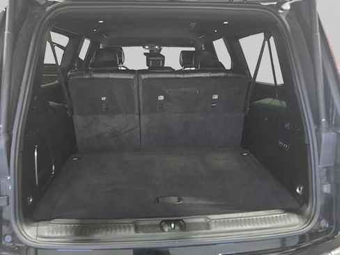 Used 2024 Jeep Wagoneer L Series II w/ Flexible Seating Group image 25