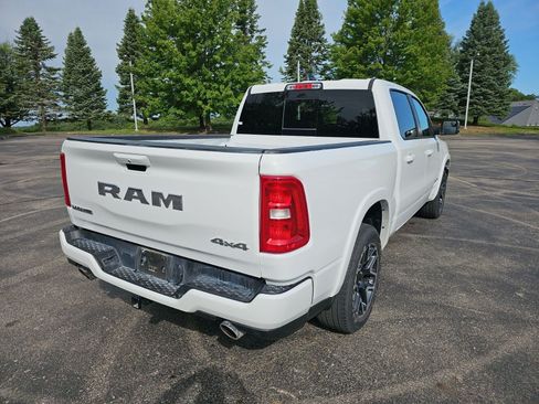 Used 2025 RAM 1500 Laramie w/ Sport Appearance Package AWD/4WD image 6