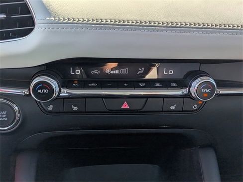 Certified 2025 MAZDA MAZDA3 2.5 Turbo Sedan w/Premium Plus image 22