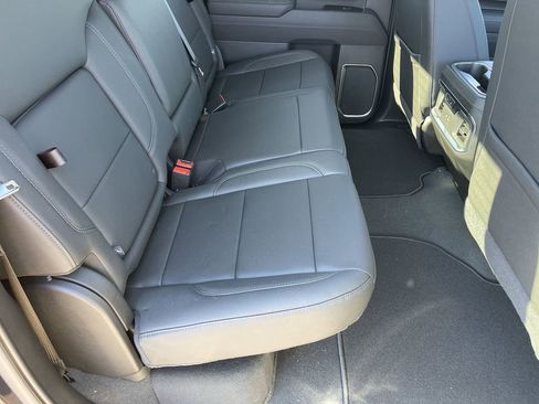New 2025 GMC Sierra 2500 SLT w/ SLT Premium Package AWD/4WD image 25