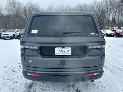 New 2026 Jeep Grand Wagoneer Limited image 7