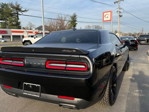 Used 2023 Dodge Challenger R/T Scat Pack w/ T/A Package image 44