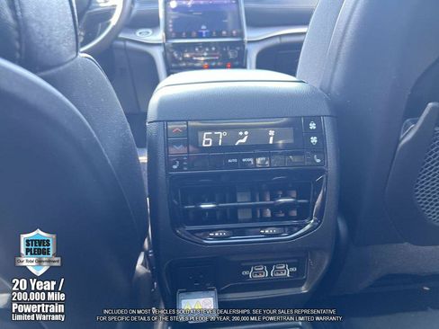 Used 2023 Jeep Grand Cherokee L Limited w/ Luxury Tech Group II RWD image 26