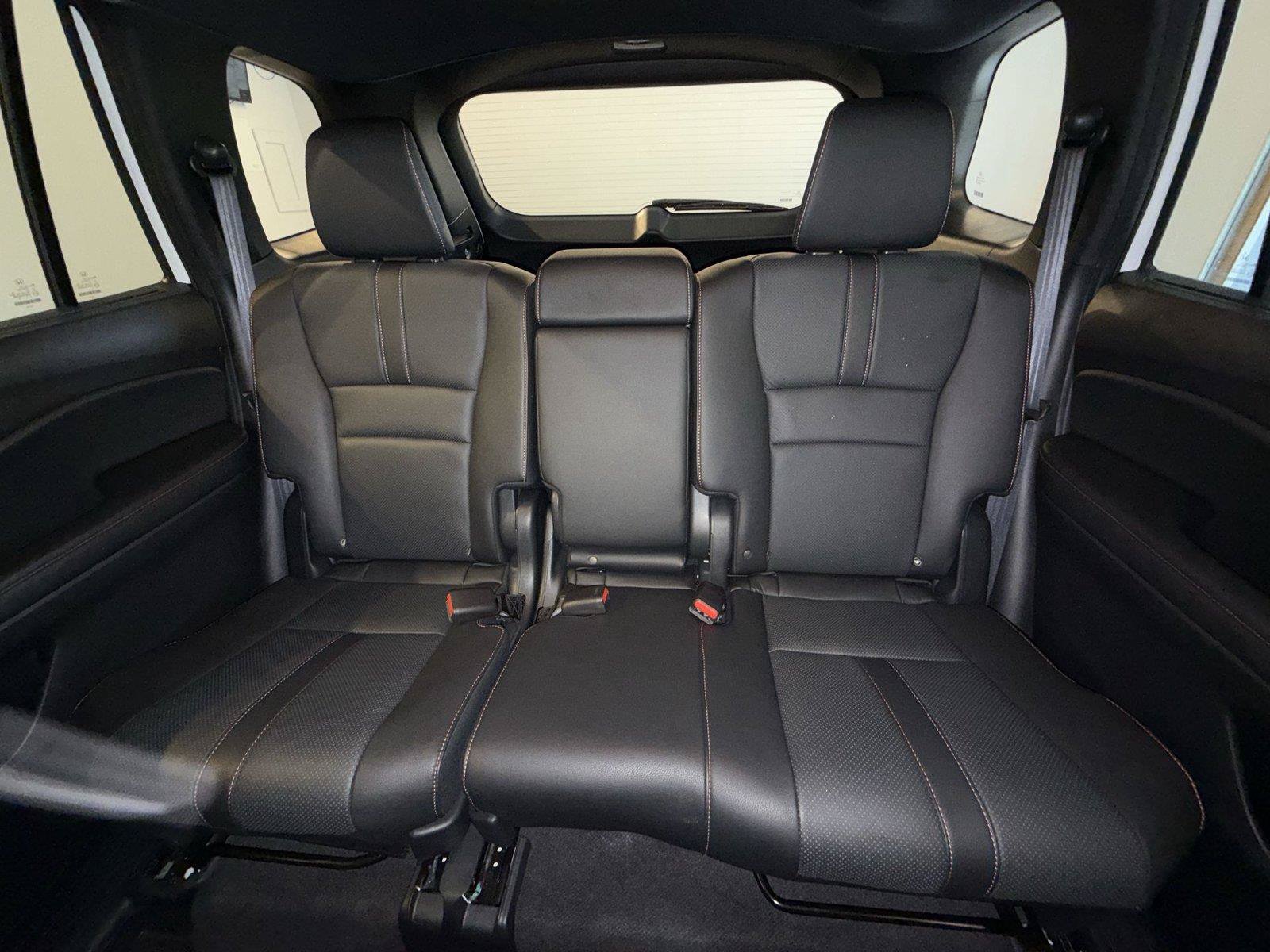 Used 2024 Honda Passport TrailSport image 24