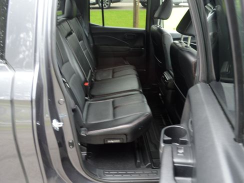 Used 2025 Honda Ridgeline TrailSport image 13