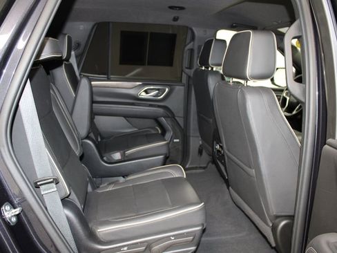 Used 2023 Chevrolet Tahoe Premier image 32